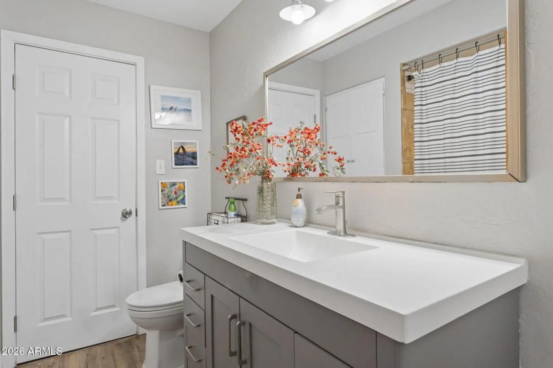 Real Estate Picture 36