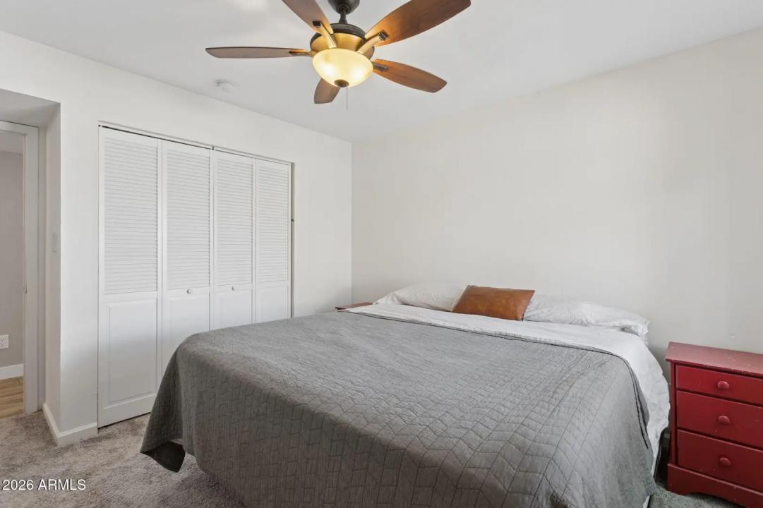 Real Estate Picture 38