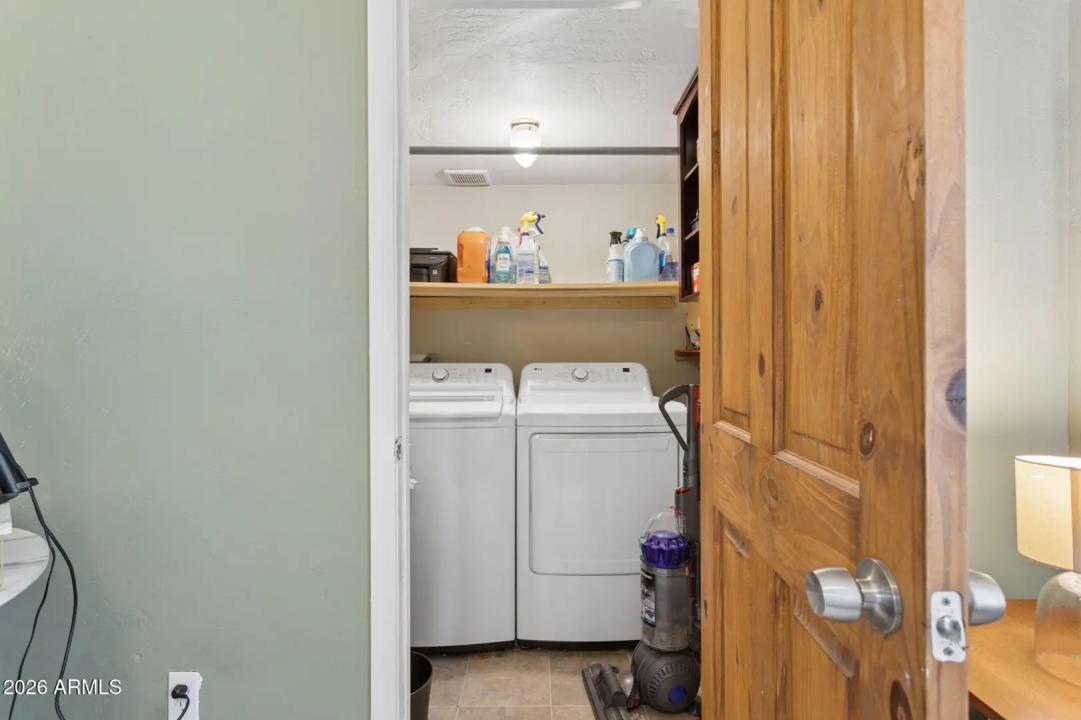 Real Estate Picture 41