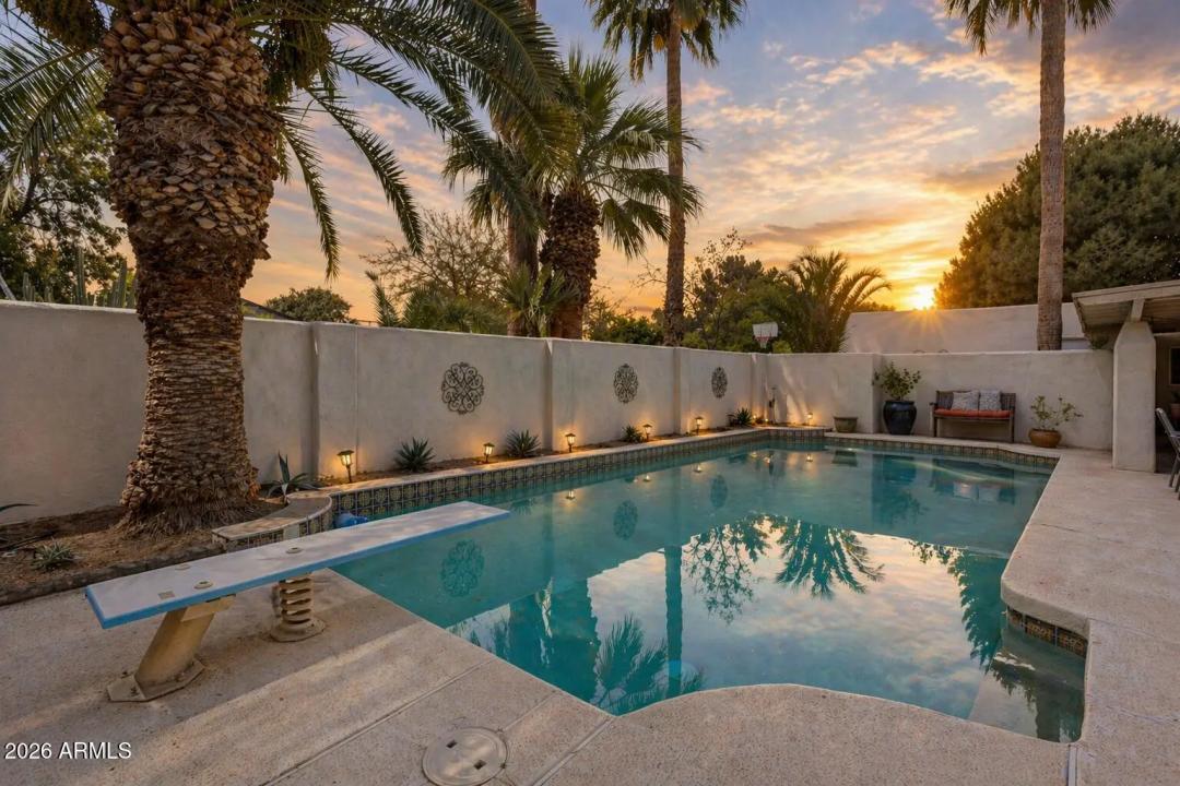 Real Estate Picture 2