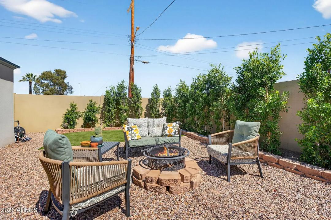 Real Estate Picture 44