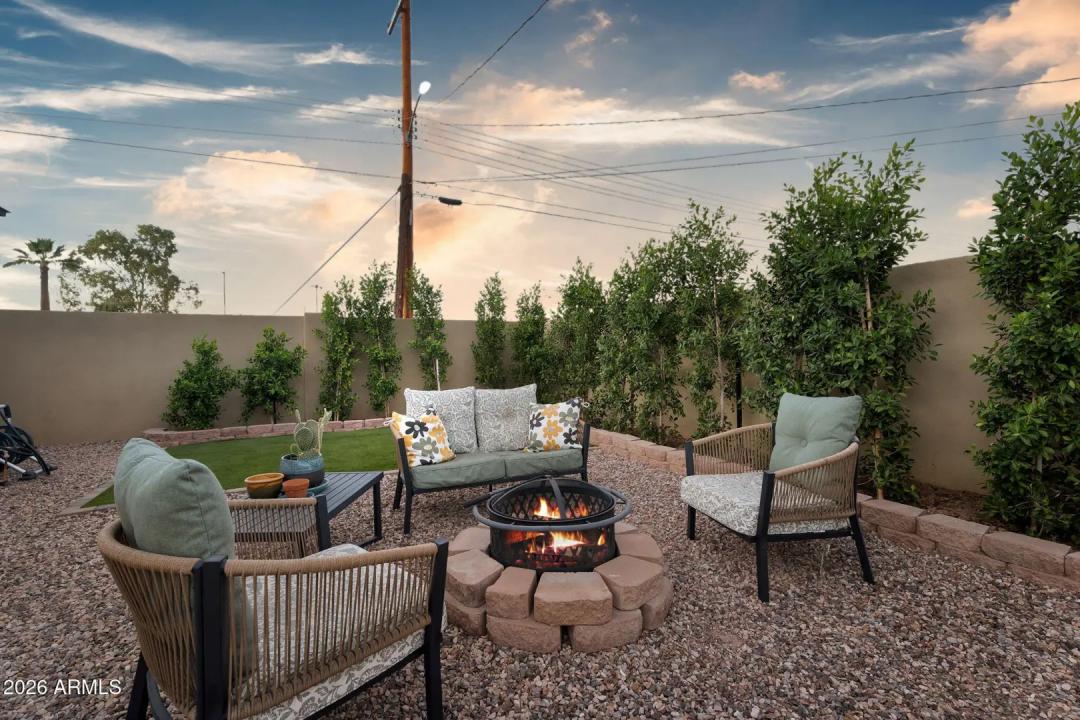 Real Estate Picture 53