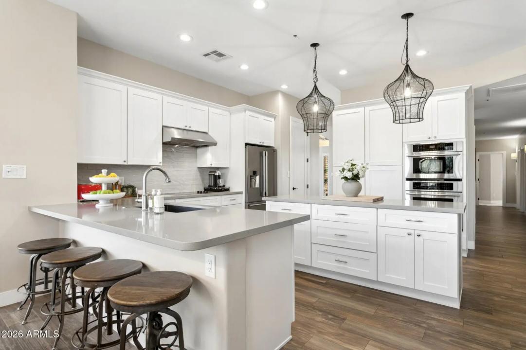 Real Estate Picture 2