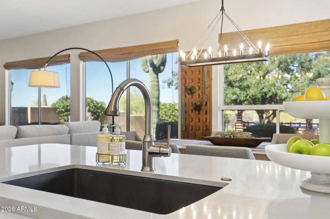 Real Estate Picture 15