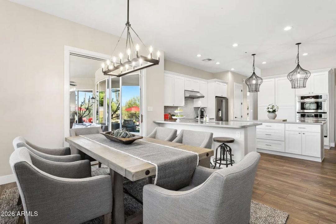 Real Estate Picture 19