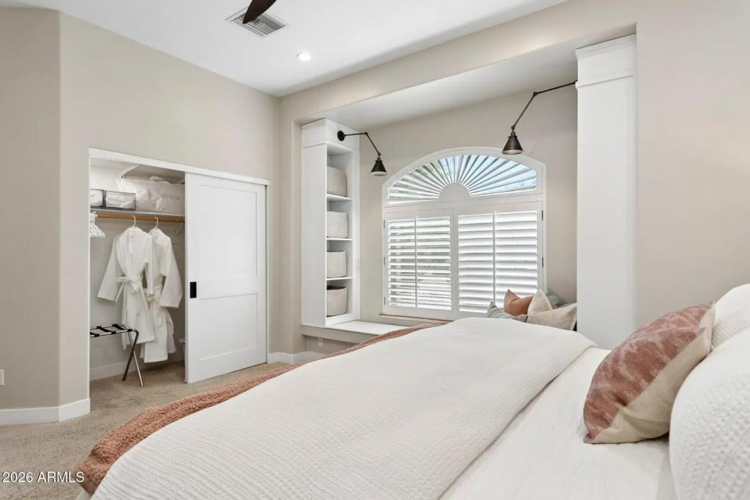 Real Estate Picture 35