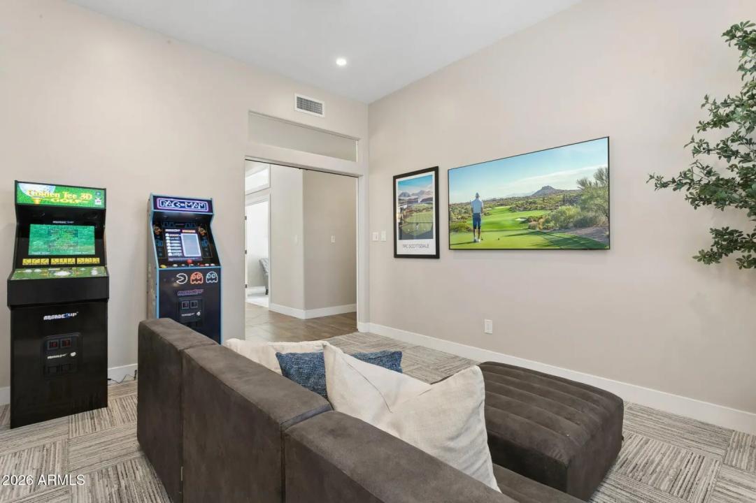 Real Estate Picture 45