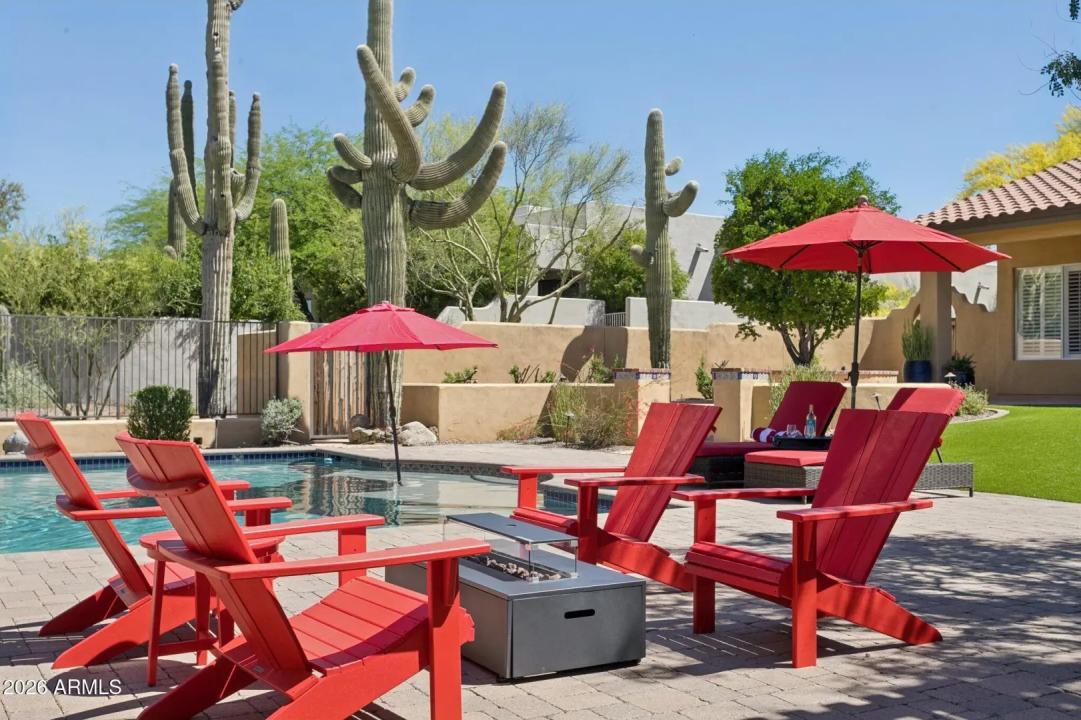 Real Estate Picture 64