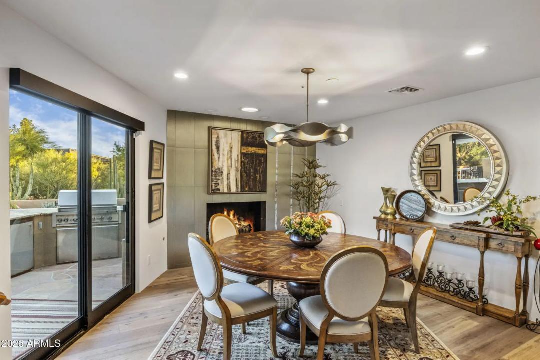 Real Estate Picture 17