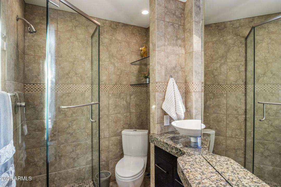 Real Estate Picture 27