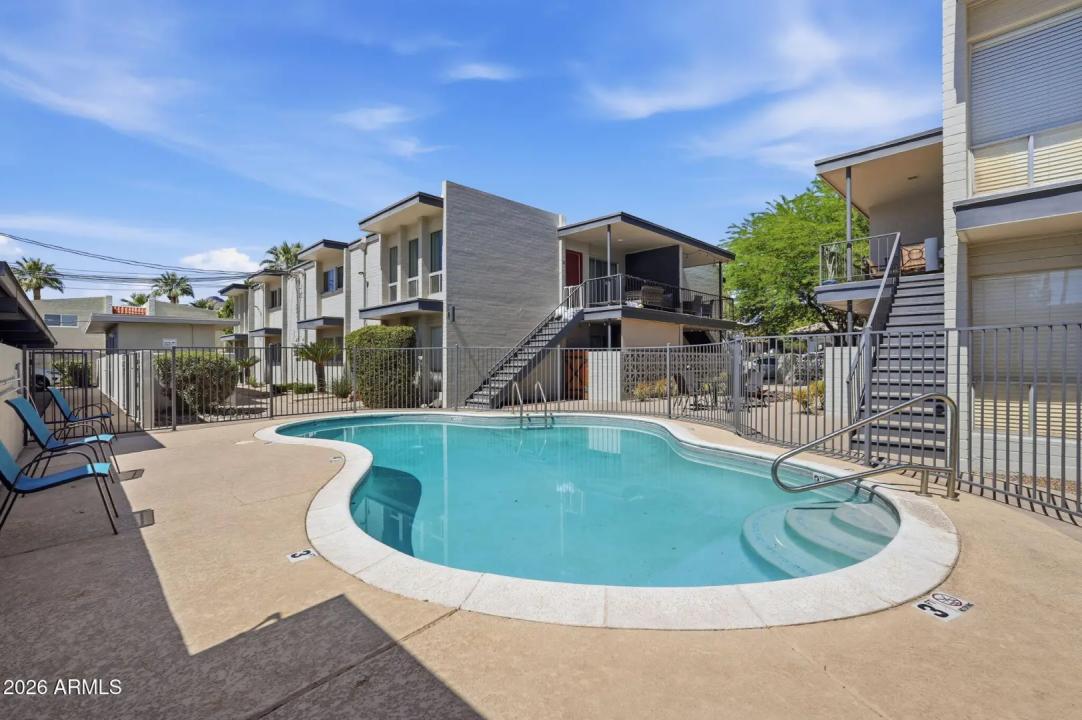 Real Estate Picture 30