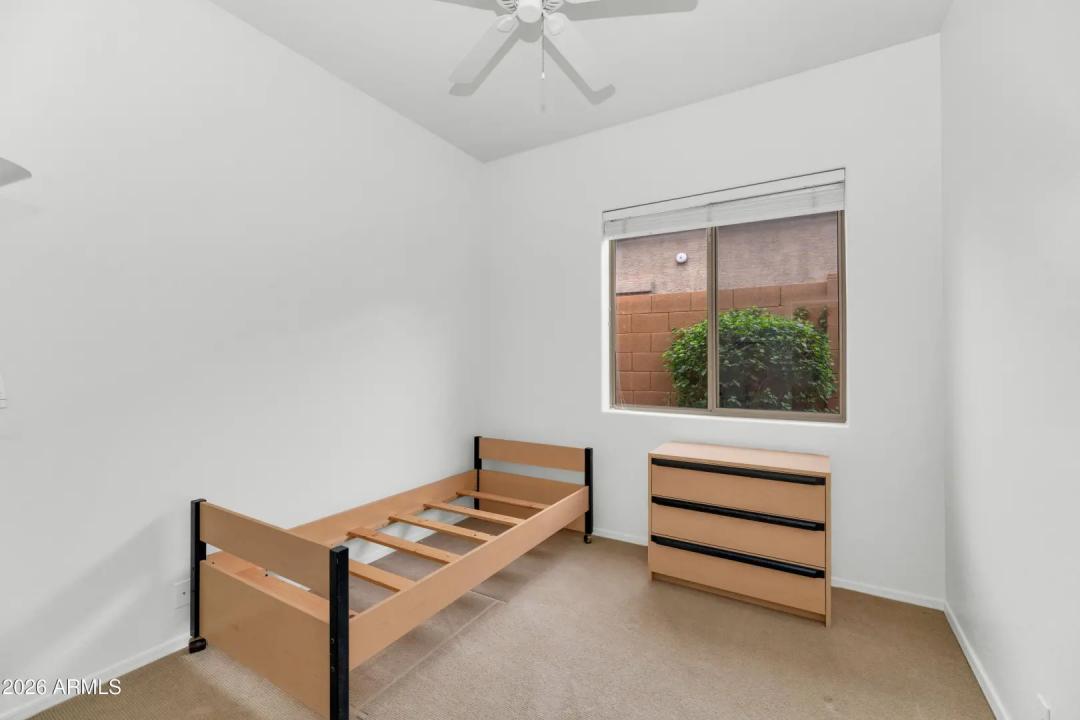 Real Estate Picture 20