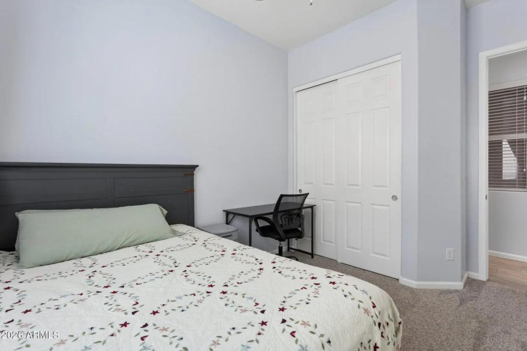 Real Estate Picture 23