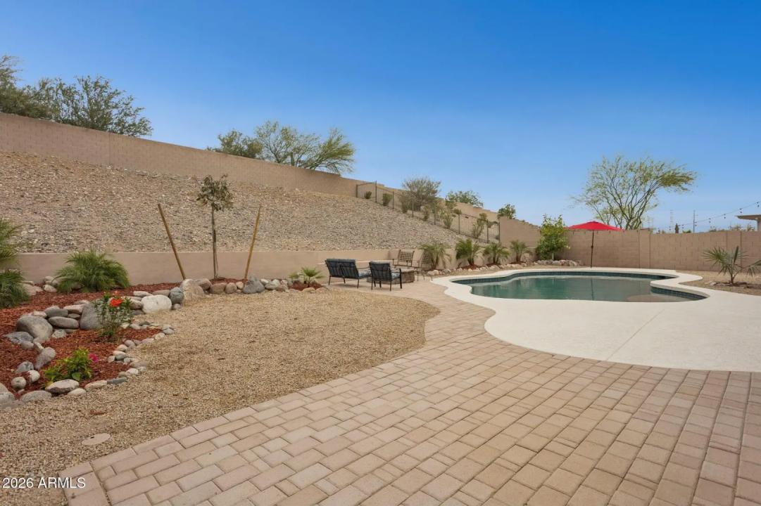 Real Estate Picture 27