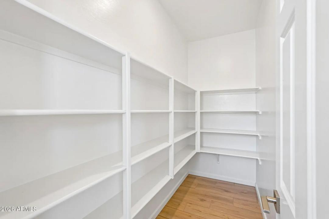 Real Estate Picture 33