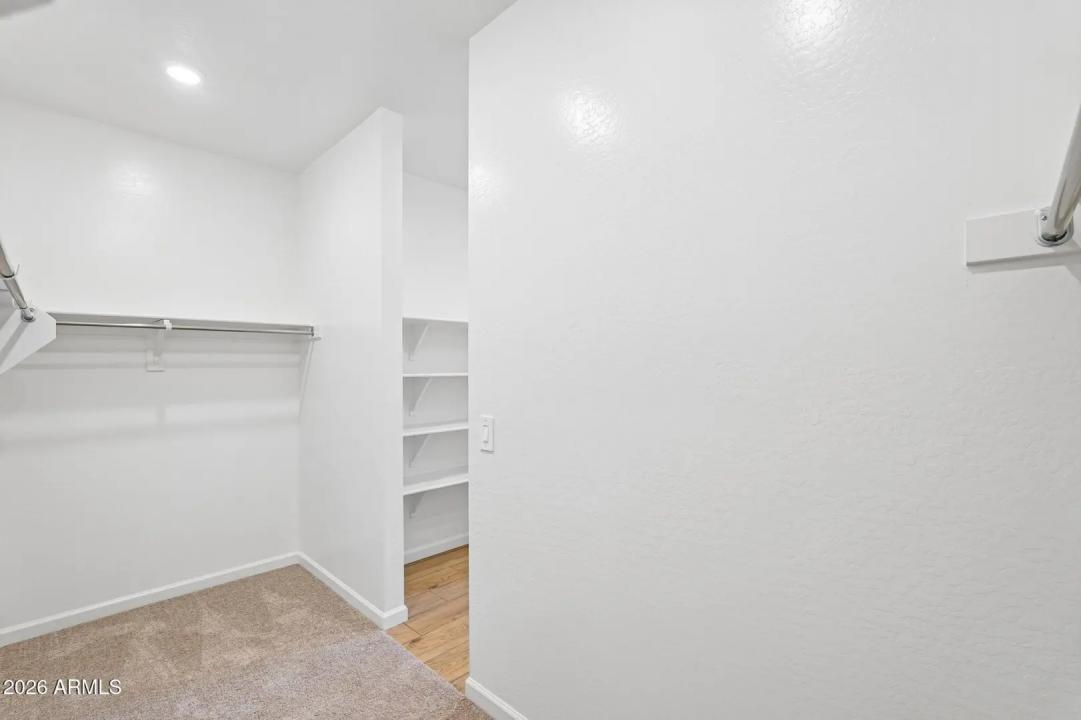 Real Estate Picture 38