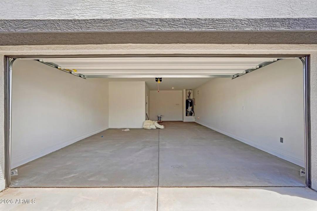 Real Estate Picture 42