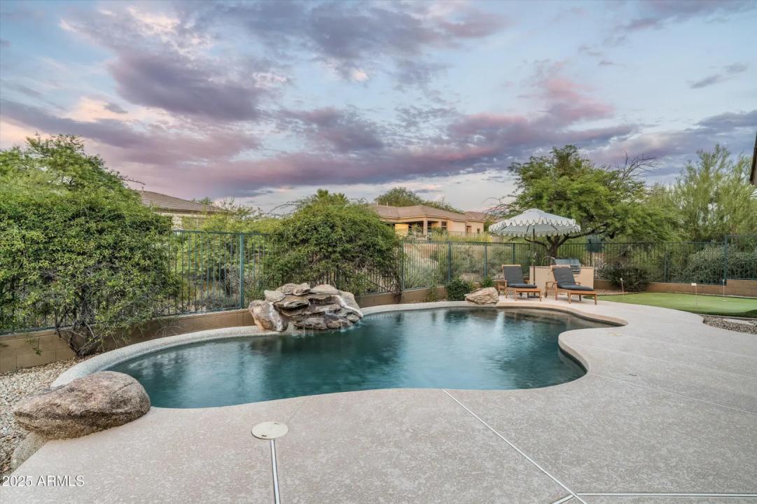 Real Estate Picture 36