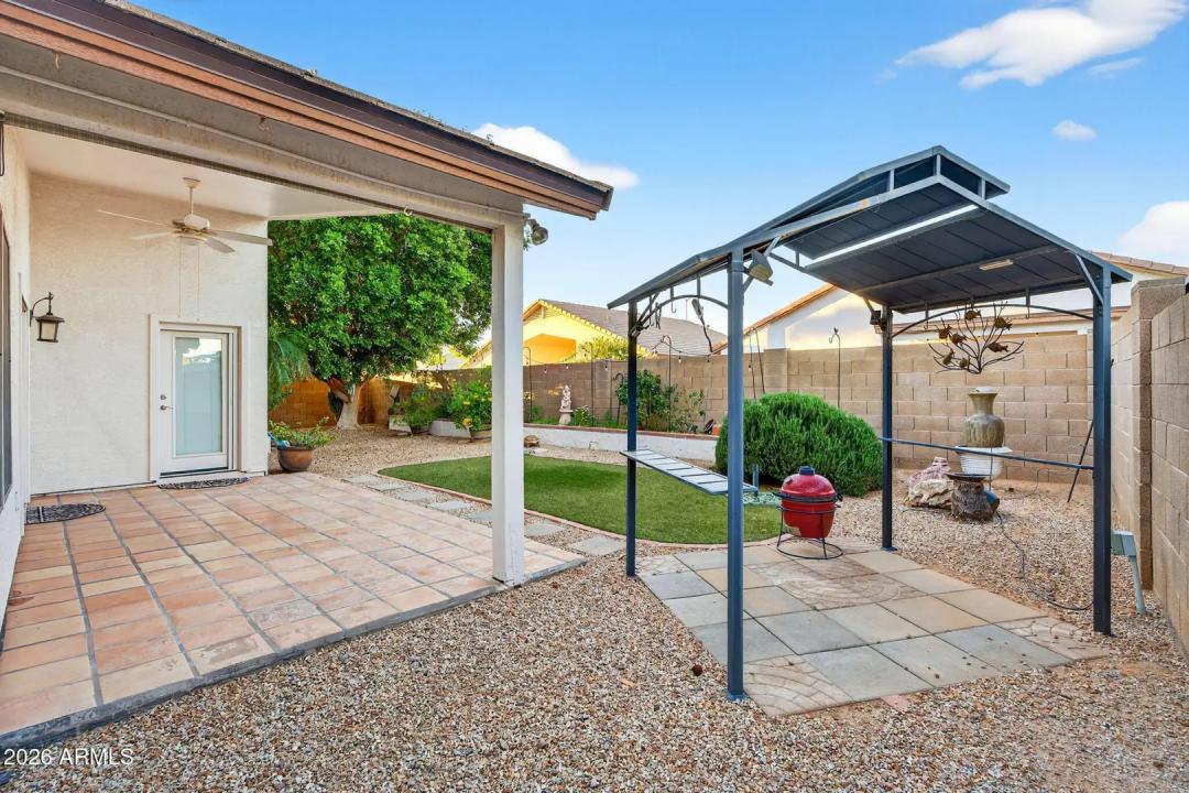 Real Estate Picture 48