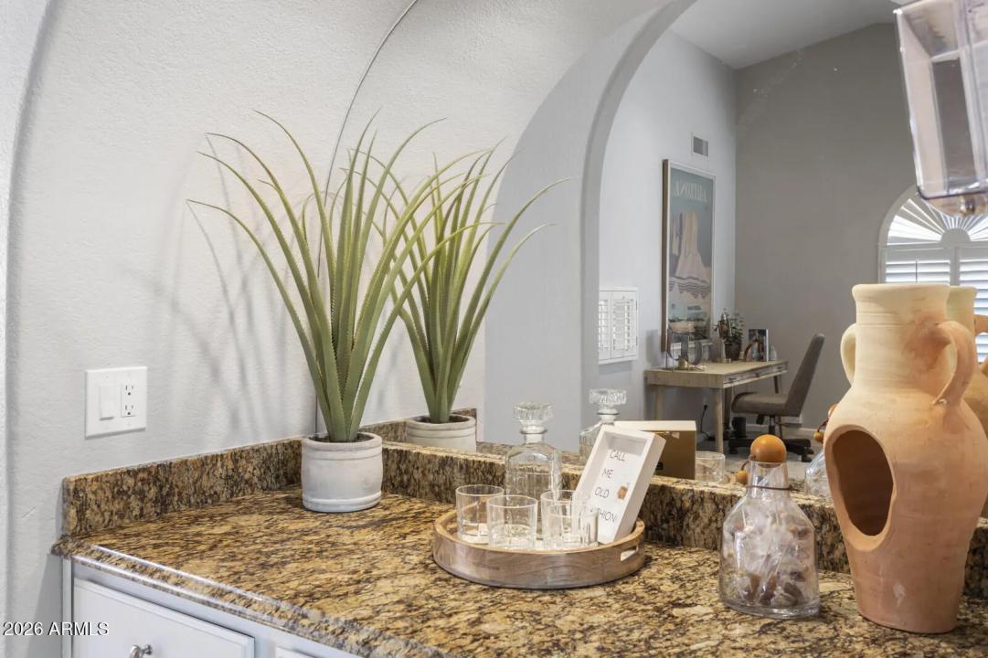 Real Estate Picture 6