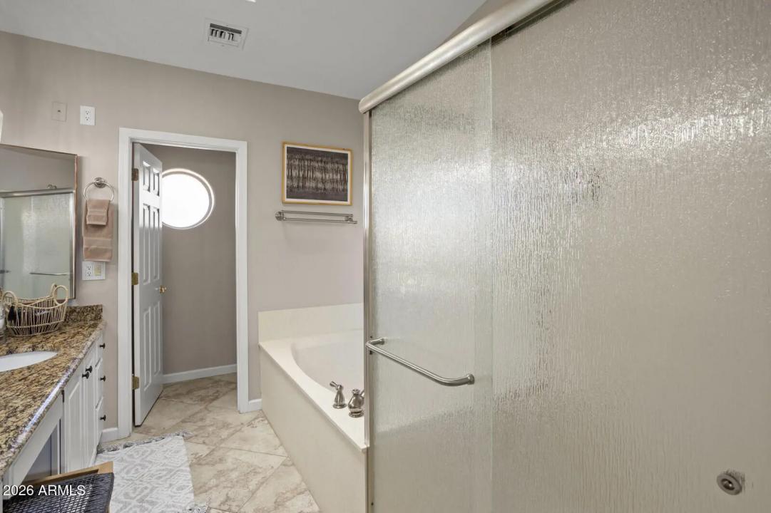 Real Estate Picture 34