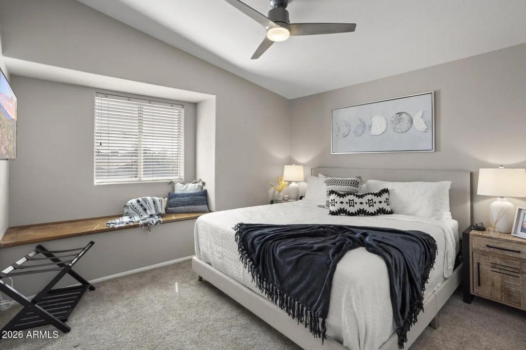 Real Estate Picture 37