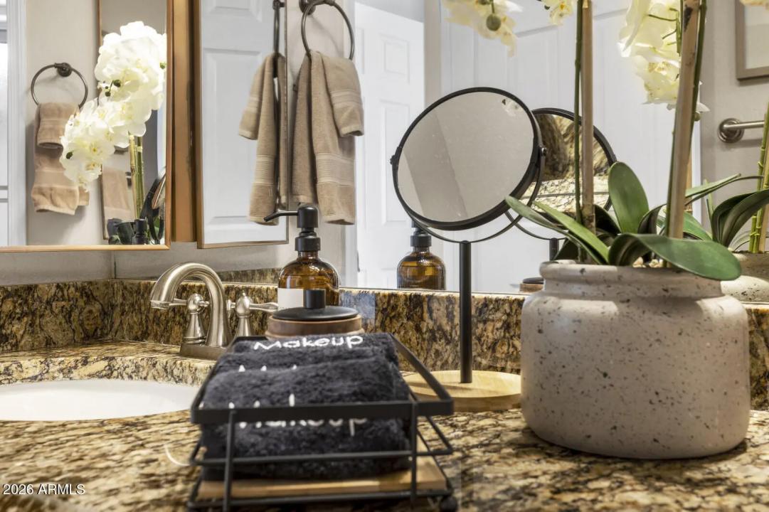 Real Estate Picture 40