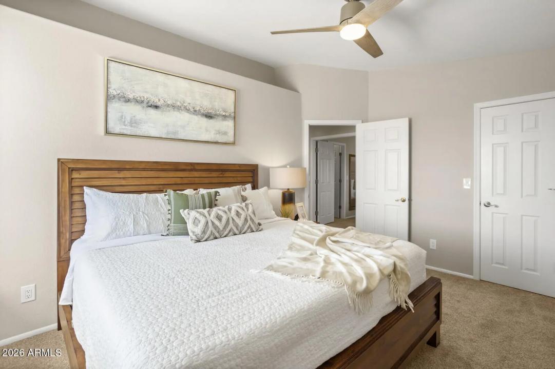 Real Estate Picture 42