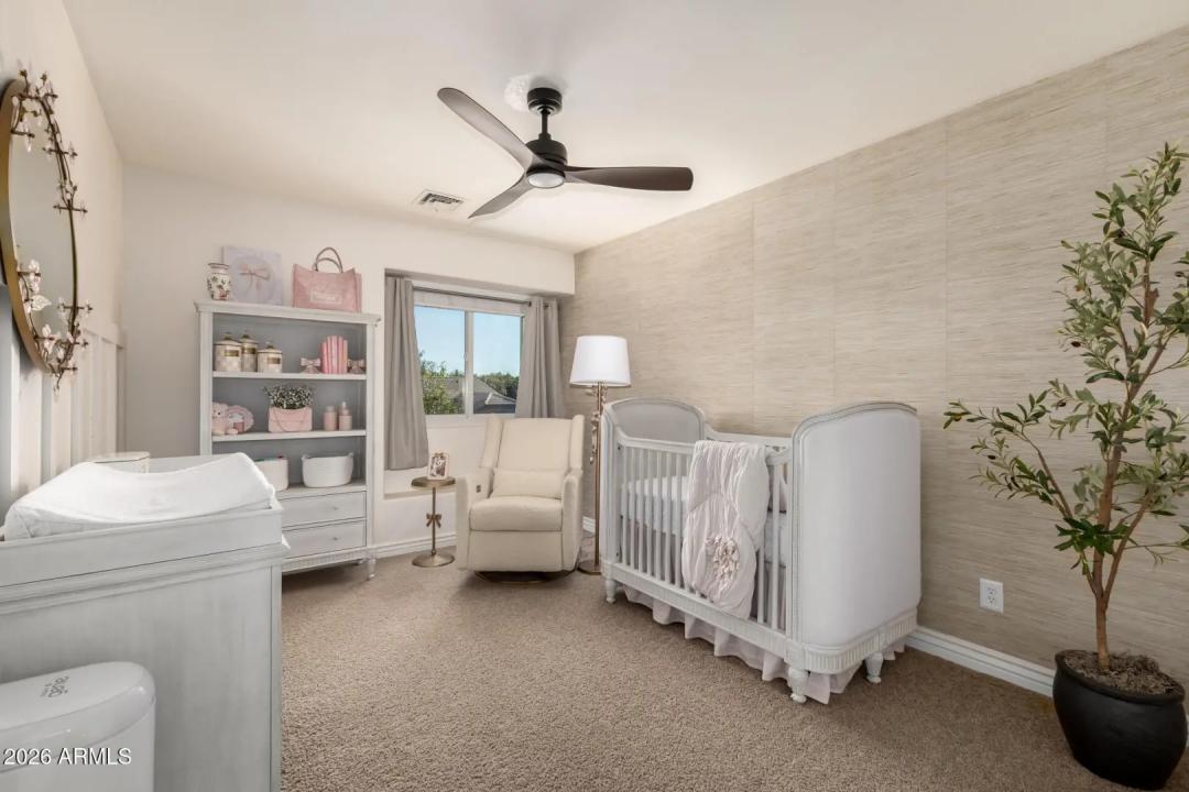 Real Estate Picture 27