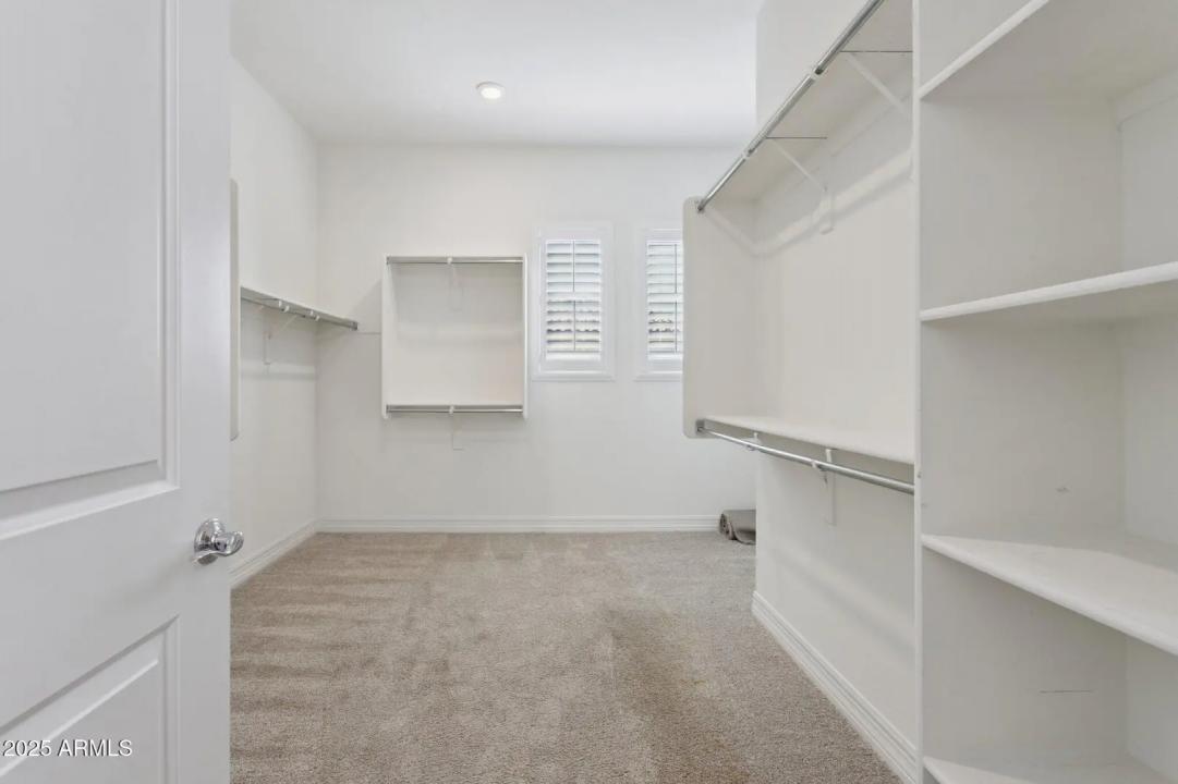 Real Estate Picture 19