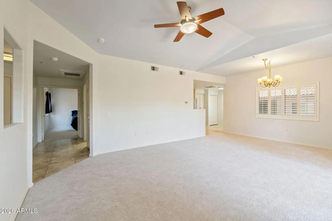 Real Estate Picture 8