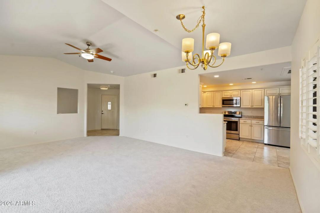 Real Estate Picture 13