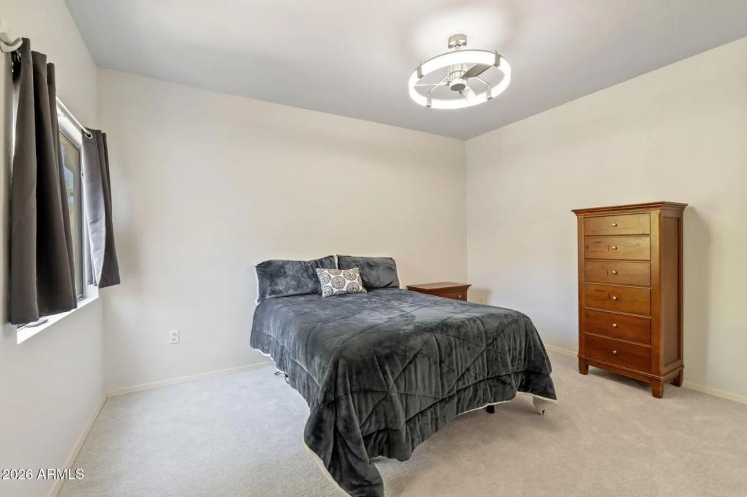 Real Estate Picture 30