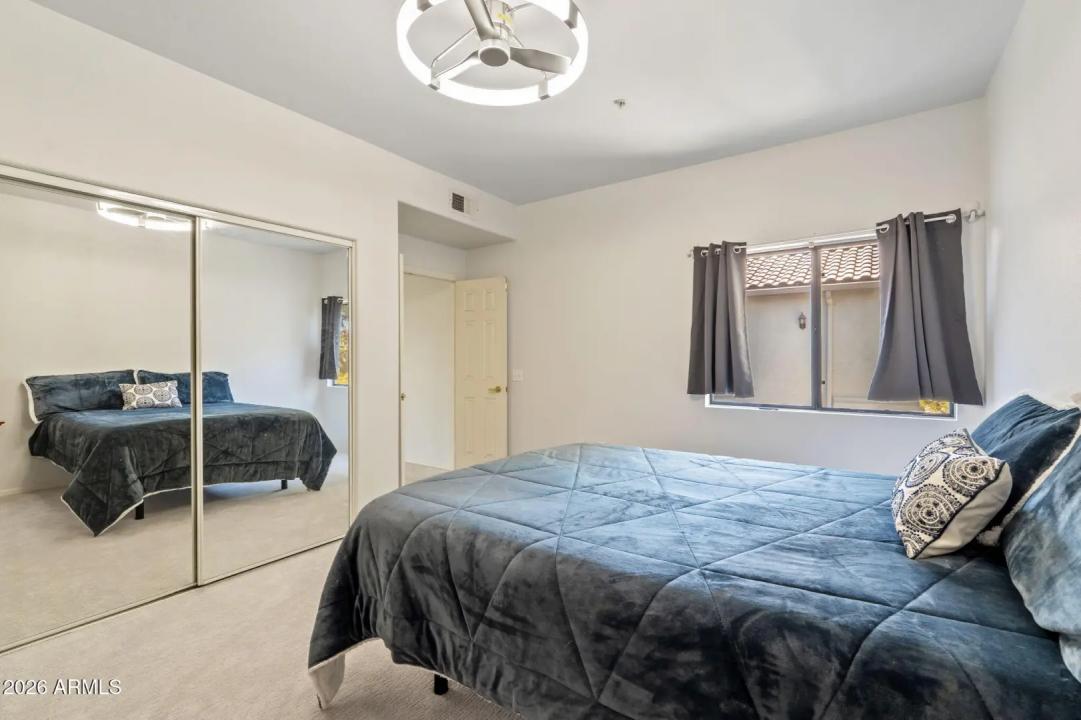 Real Estate Picture 32