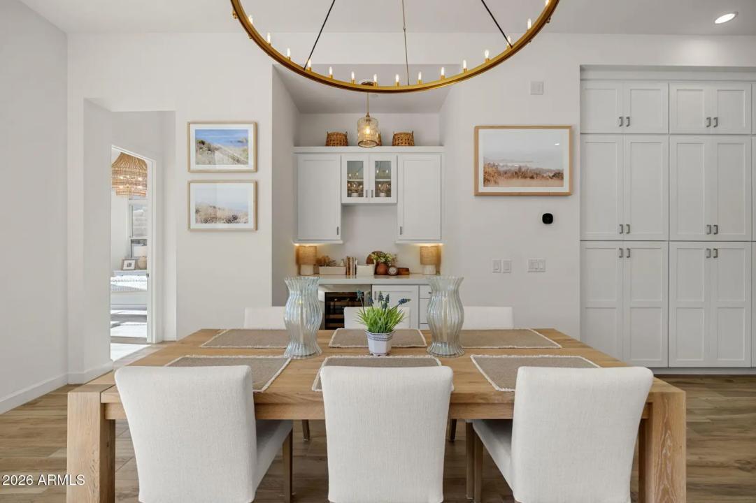 Real Estate Picture 12