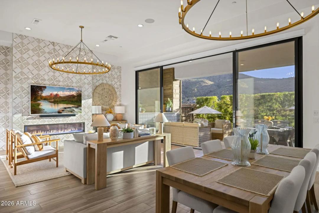 Real Estate Picture 3