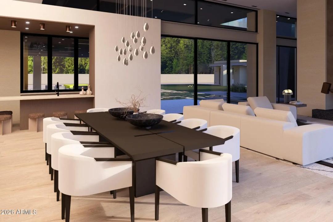Real Estate Picture 10