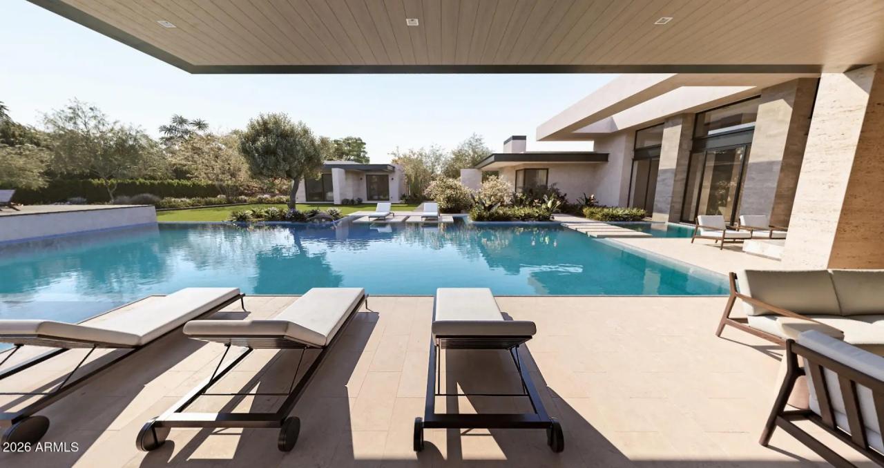 Real Estate Picture 7