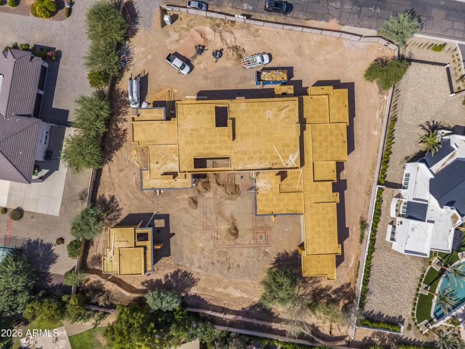 Real Estate Picture 32