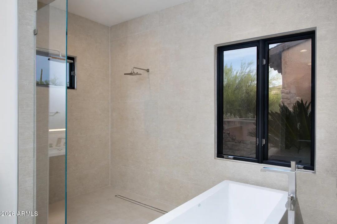 Real Estate Picture 29