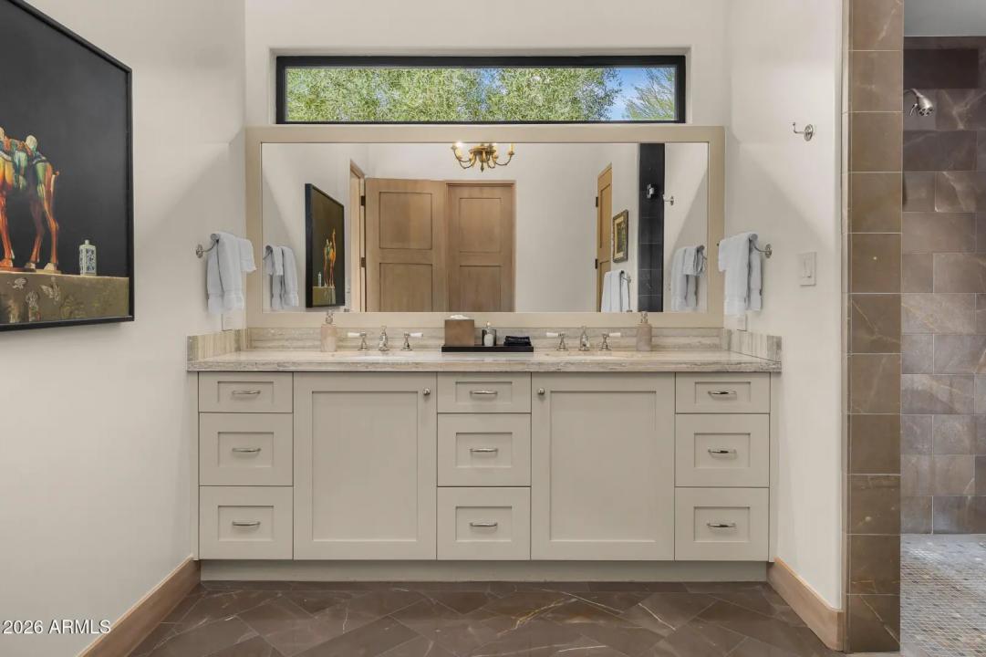 Real Estate Picture 21