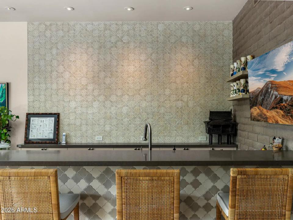 Real Estate Picture 26