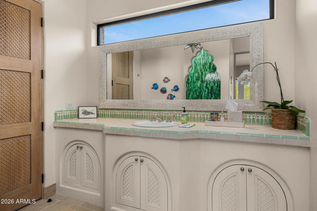 Real Estate Picture 29