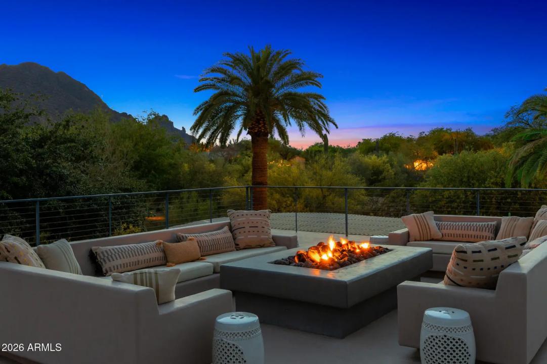 Real Estate Picture 33