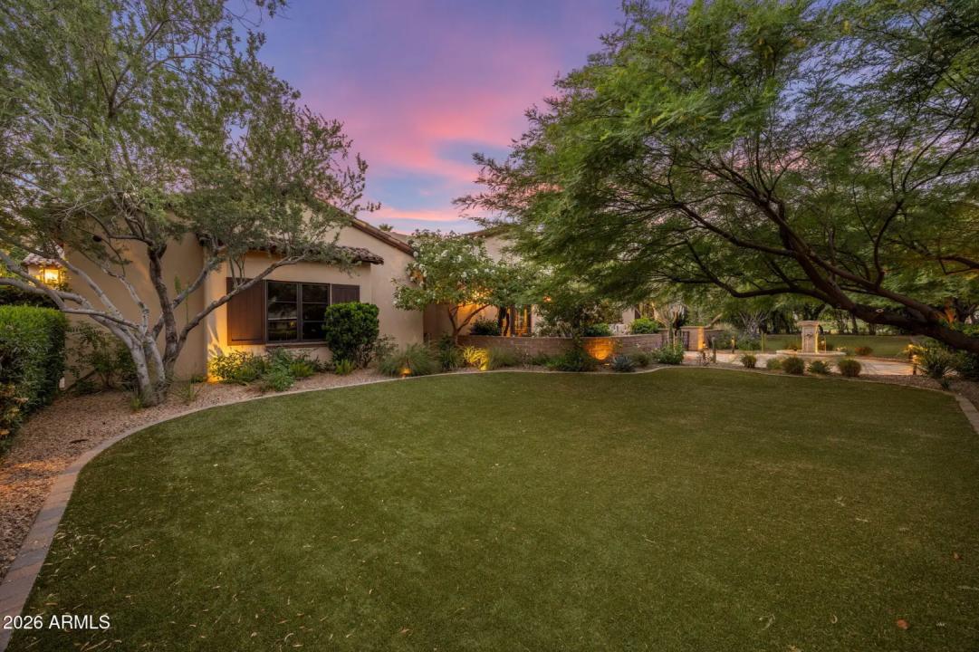 Real Estate Picture 10