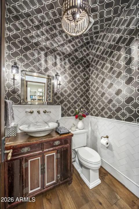 Real Estate Picture 30