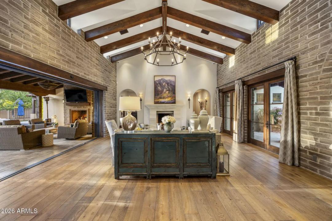 Real Estate Picture 45