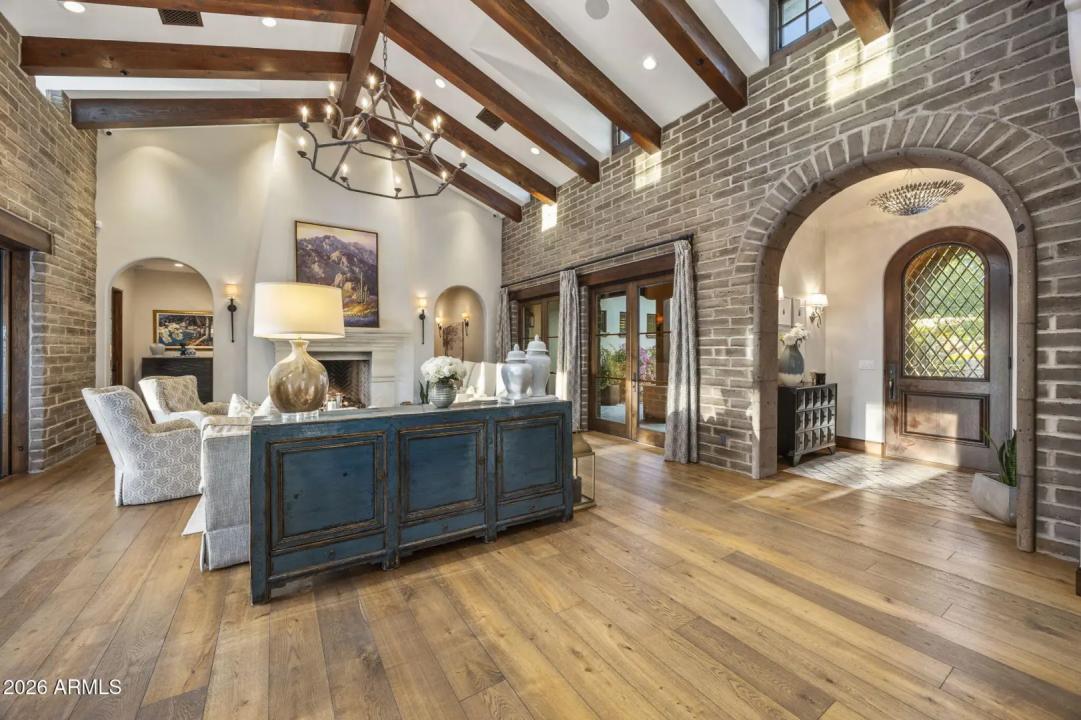 Real Estate Picture 46