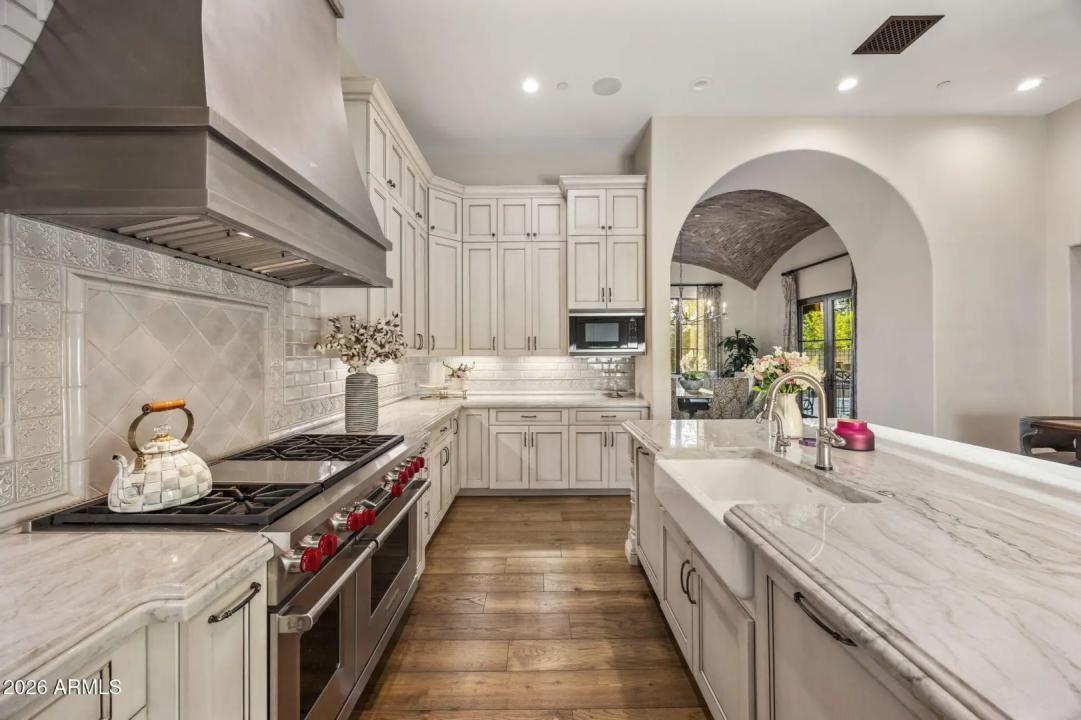 Real Estate Picture 51