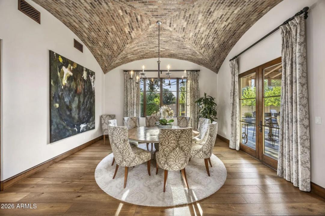 Real Estate Picture 54